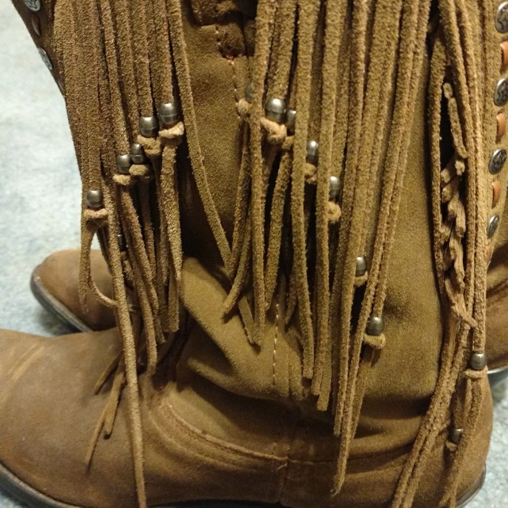 Suede frringe boots